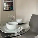 Staycation At 62a Cocoa Apartment