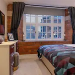 Staycation At 62a Cocoa Apartment *