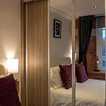 Staycation At 62a Cocoa * York
