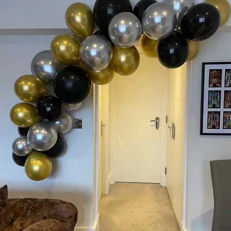 Staycation At 62a Cocoa Apartment York