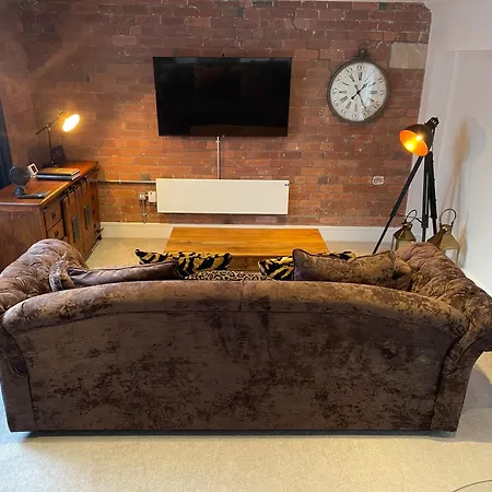 Apartment Staycation At 62a Cocoa York