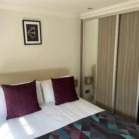 Staycation At 62a Cocoa