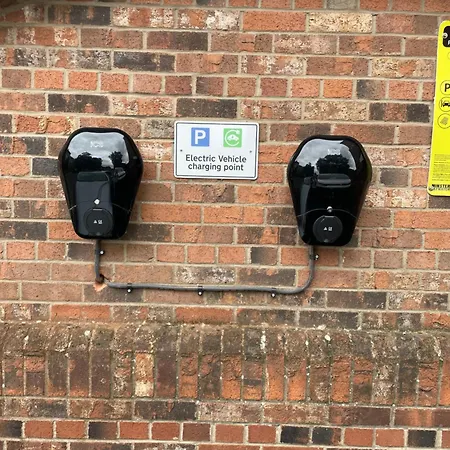 Staycation At 62a Cocoa 요크