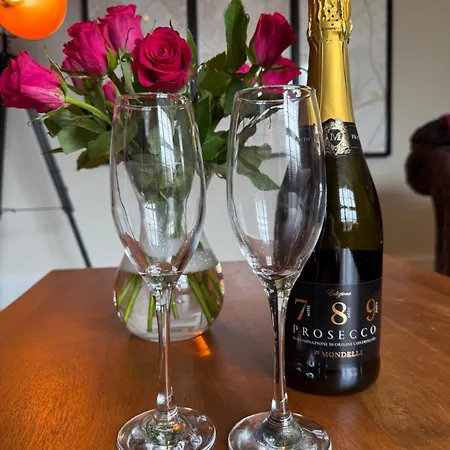 Staycation At 62a Cocoa York