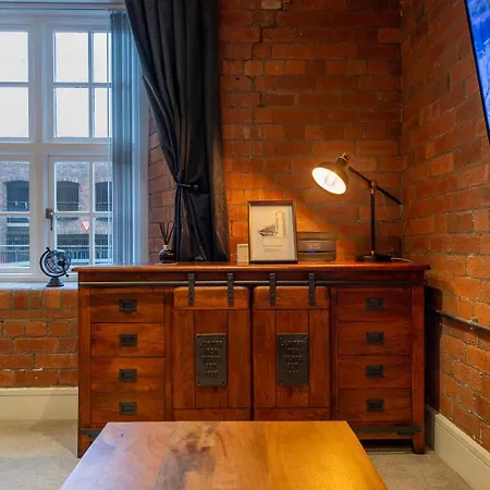 Staycation At 62a Cocoa * York