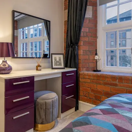 Staycation At 62a Cocoa * York