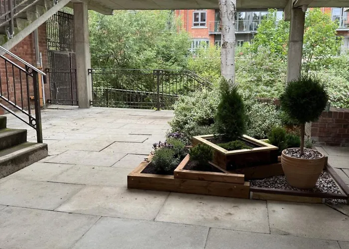 Staycation At 62a Cocoa * York