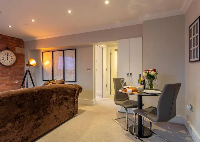 Staycation At 62a Cocoa * York