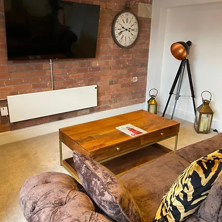 Staycation At 62a Cocoa *